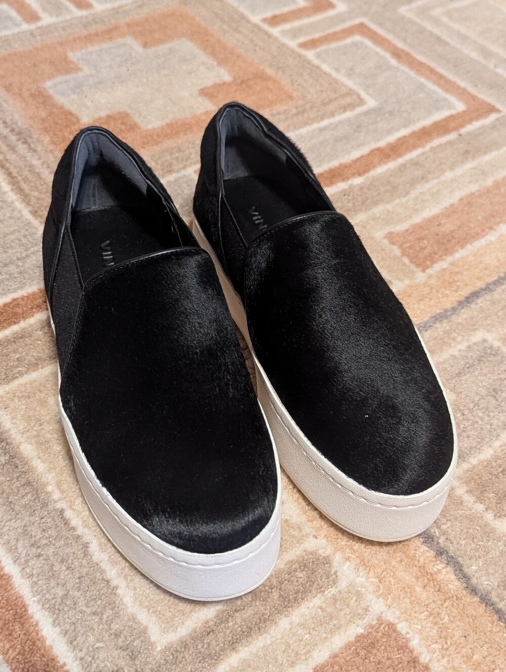 Vince Calf Hair Warren II Slip On Platform Sneakers Size 6/36 Like New